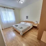 Vinka Tribunj * Tribalj