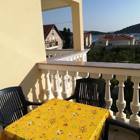 Vinka Tribunj Apartment *