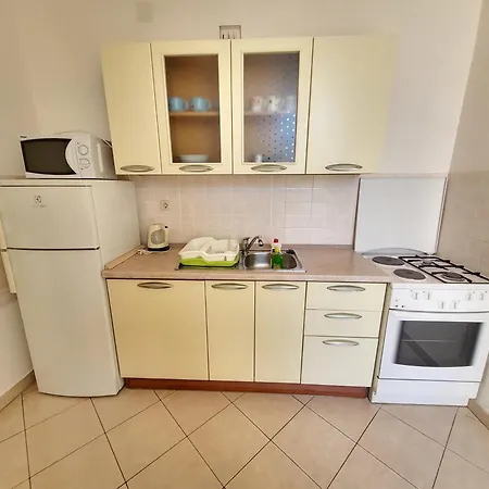 Апартаменты Vinka Tribunj Трибунь