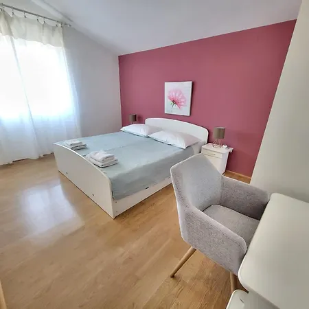 Vinka Tribunj Apartment